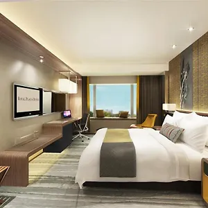 ***** Hotel Royal Plaza Chine